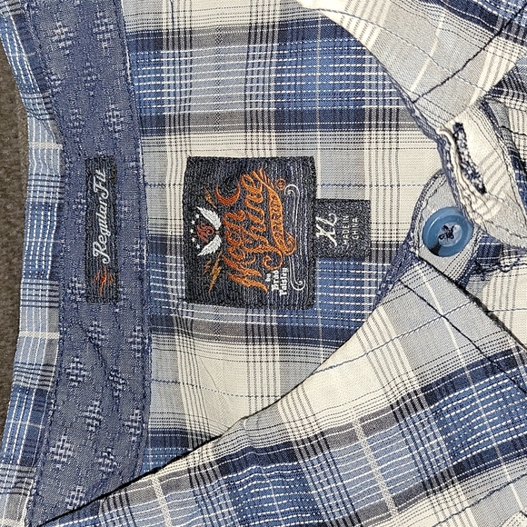 Men's Moonshine XL Blue and White plaid snap down short sleeve shirt - Picture 3 of 4